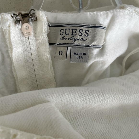 GUESS, Floral Lace Dress, Cream, Size 0 Bridal - Picture 4 of 4